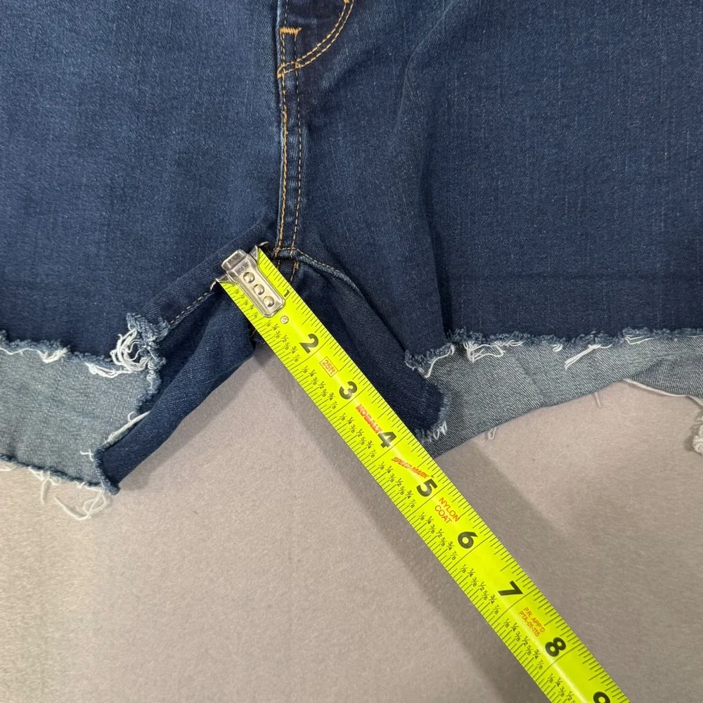 Levi's‎ Denim Shorts Womens 33 Dark Blue 712 Slim Raw Hem Cutoff Mid Rise